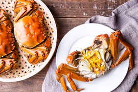 cooked crab on plate