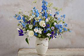 blue and white floral arrangement