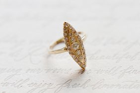 lisa greg italy wedding ring