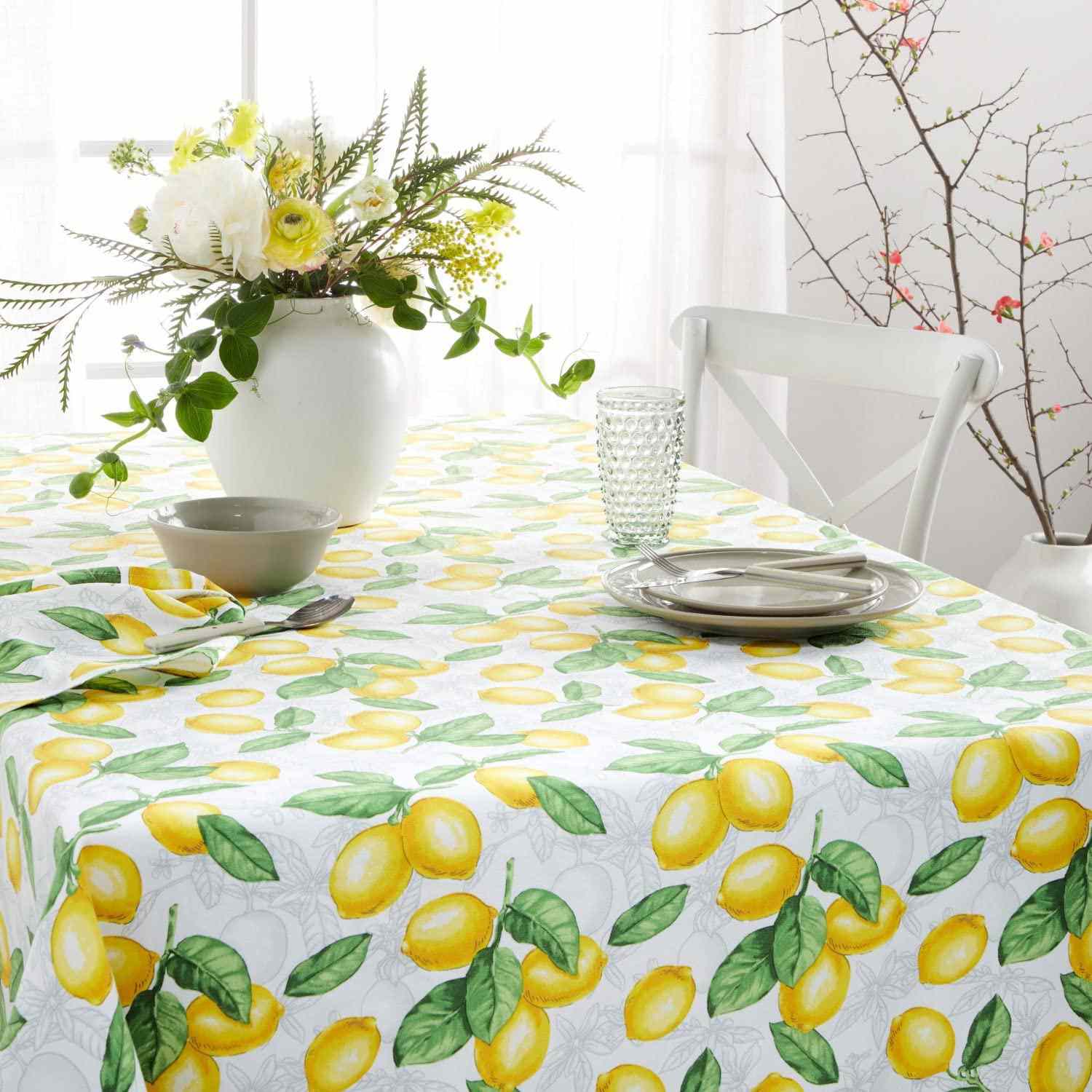 Lemon tablecloth