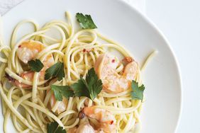 Linguine with Shrimp and White Wine